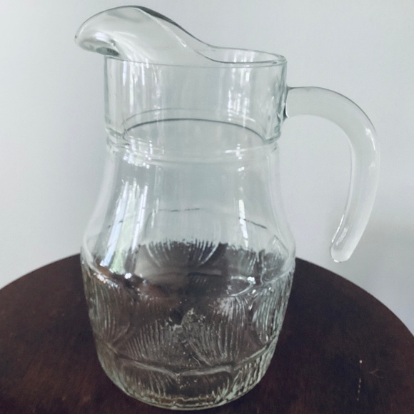 Vintage Pressed Glass Pitcher, Clear glass pitcher, 1960s retro pitcher - Picture 1 of 7
